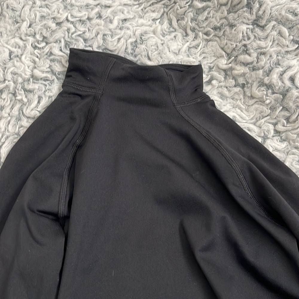 Nike turtleneck/mock neck long sleeve - Picture 2 of 3